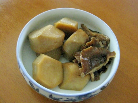 干し椎茸の戻し汁で!里芋の煮っころがし♪